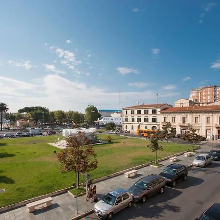 Historical Apartments By Seaside В'яреджо Екстер'єр фото